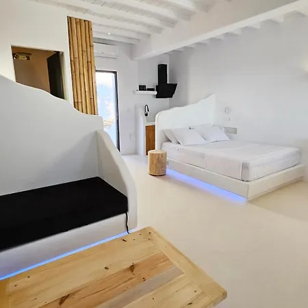 Апарт-отель Elli Tropical Luxury Sunset-infinity Pool- Sea Side-near Center Parking