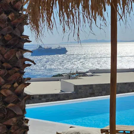 Апарт-отель Elli Tropical Luxury Sunset-infinity Pool- Sea Side-near Center Parking 4*