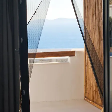 Elli Tropical Luxury Sunset-infinity Pool- Sea Side-near Center Parking Aparthotel