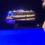 Lägenhetshotell Elli Tropical Luxury Sunset-infinity Pool- Sea Side-near Center Parking