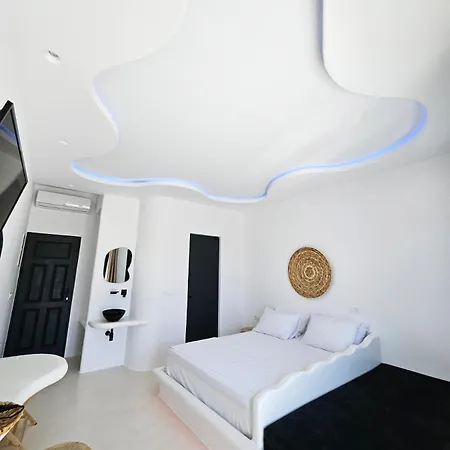 Elli Tropical Luxury Sunset-infinity Pool- Sea Side-near Center Parking 아파트호텔 Mykonos Town
