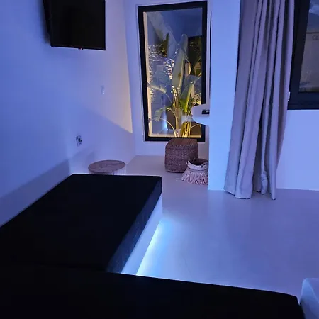 Ξενοδοχείο με διαμερίσματα Elli Tropical Luxury Sunset-infinity Pool- Sea Side-near Center Parking 4*