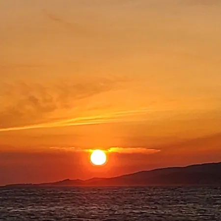 Elli Tropical Luxury Sunset-infinity Pool- Sea Side-near Center Parking Aparthotel *