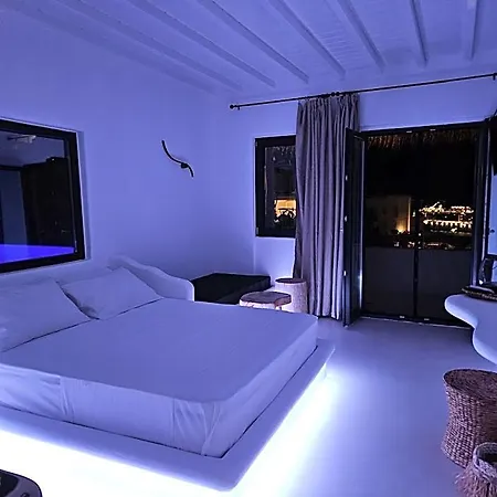 Elli Tropical Luxury Sunset-infinity Pool- Sea Side-near Center Parking Aparthotel 4*