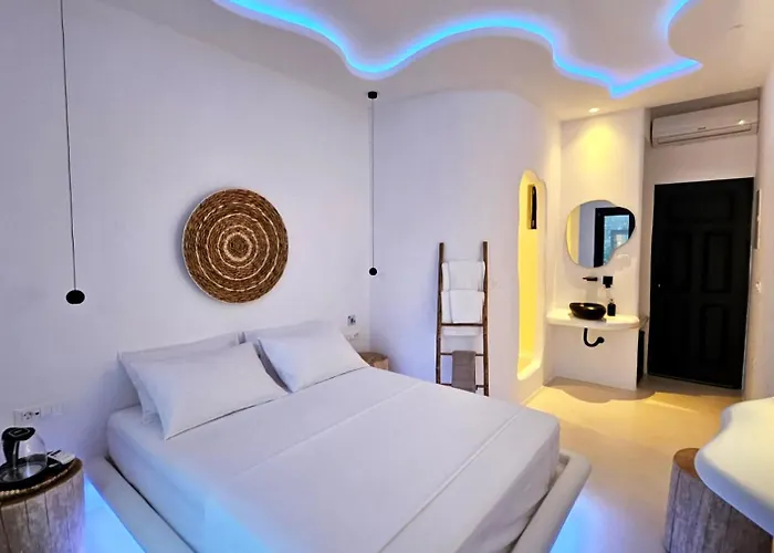 Apart Otel Elli Tropical Luxury Sunset-infinity Pool- Sea Side-near Center Parking Mykonos Town