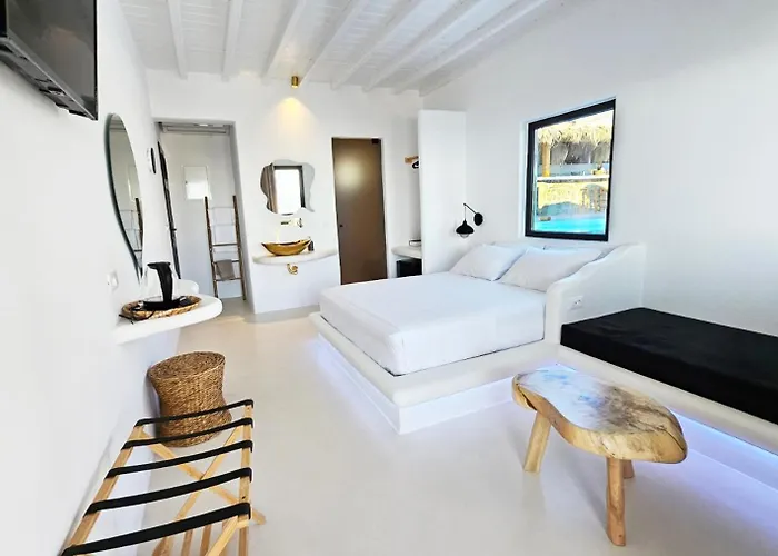 Hotel apartamentowy Elli Tropical Luxury Sunset-infinity Pool- Sea Side-near Center Parking