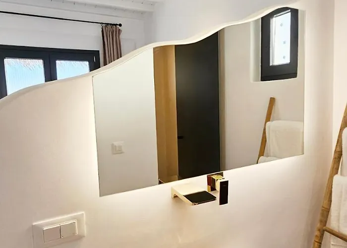 Elli Tropical Luxury Sunset-infinity Pool- Sea Side-near Center Parking Hotel apartamentowy 4*