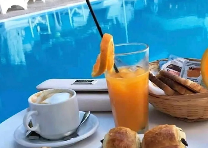 Hotel apartamentowy Elli Tropical Luxury Sunset-infinity Pool- Sea Side-near Center Parking 4*