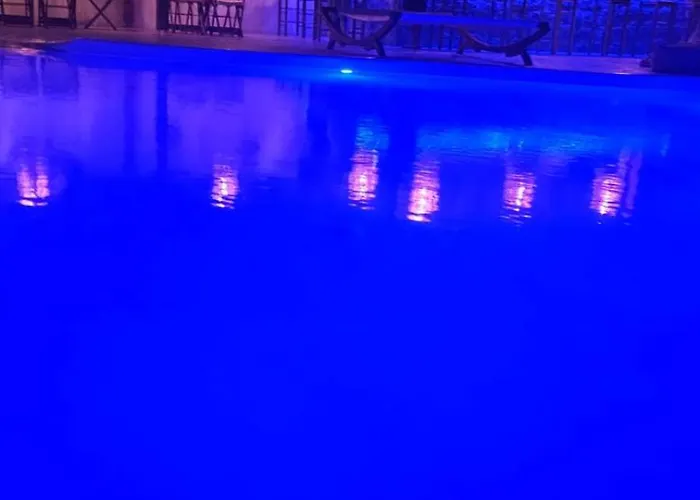 Hotel apartamentowy Elli Tropical Luxury Sunset-infinity Pool- Sea Side-near Center Parking