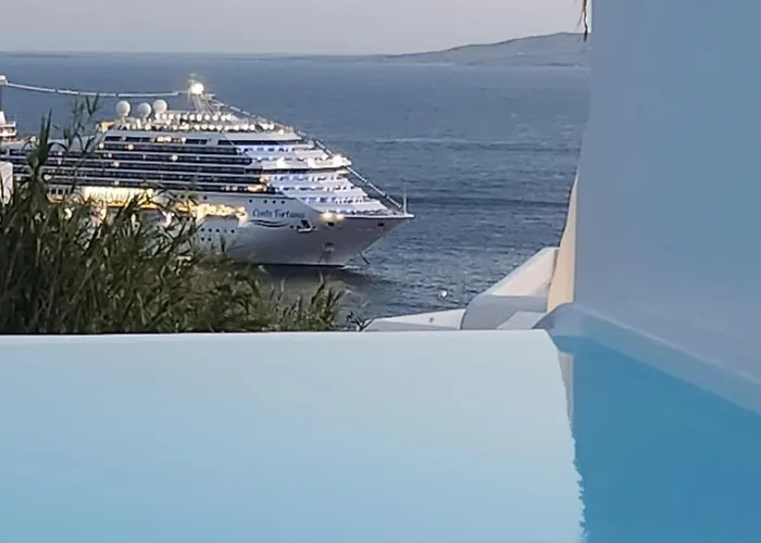 Elli Tropical Luxury Sunset-infinity Pool- Sea Side-near Center Parking Apart Otel 4*