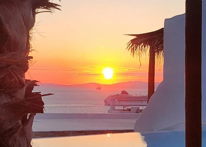 Elli Tropical Luxury Sunset-infinity Pool- Sea Side-near Center Parking Apart Otel