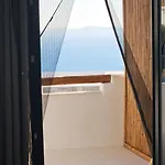 Elli Tropical Luxury Sunset-infinity Pool- Sea Side-near Center Parking Aparthotel